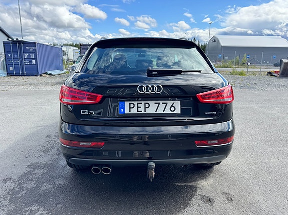 Audi Q3 4 of 27