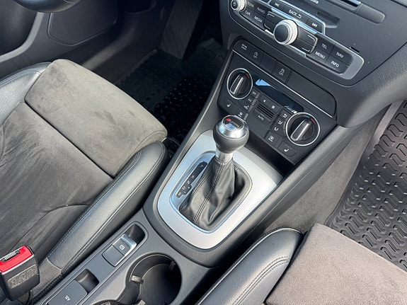 Audi Q3 14 of 27
