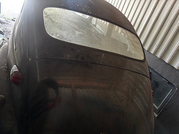 Volvo PV 4 of 6