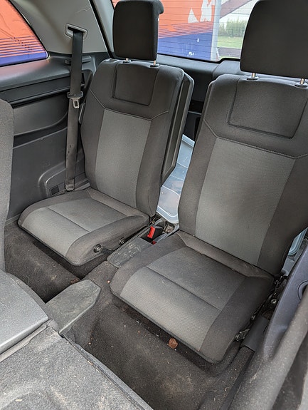 Opel Zafira 7 of 8