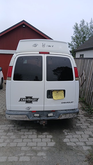 Chevrolet 1500 3 of 5