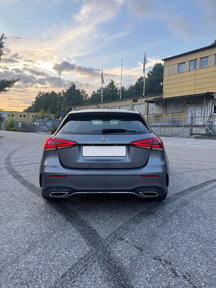 Mercedes-Benz A180 6 of 12