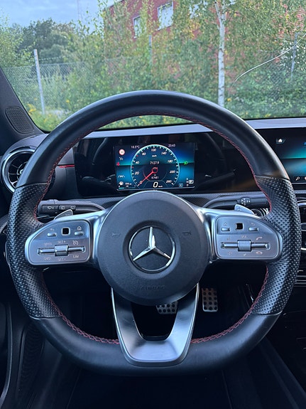 Mercedes-Benz A180 11 of 12