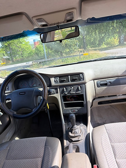 Volvo S70 8 of 11