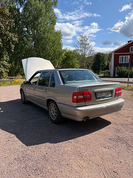 Volvo S70 4 of 11