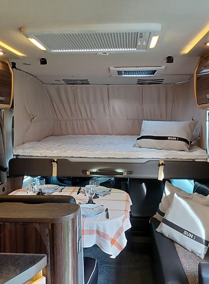 Knaus SUN I 900 LX Queenbed 19 of 27