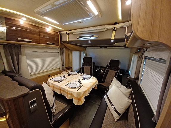 Knaus SUN I 900 LX Queenbed 16 of 27