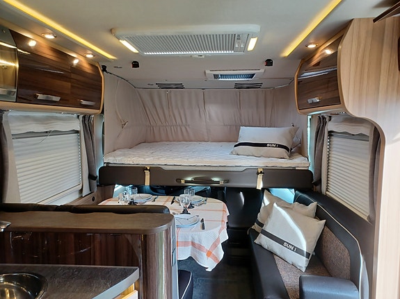 Knaus SUN I 900 LX Queenbed 18 of 27