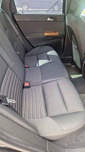 Volvo V50 5 of 5