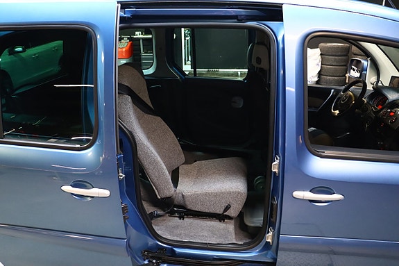 Renault Kangoo Express 12 of 27