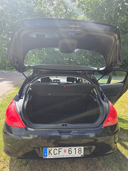 Peugeot 308 3 of 15