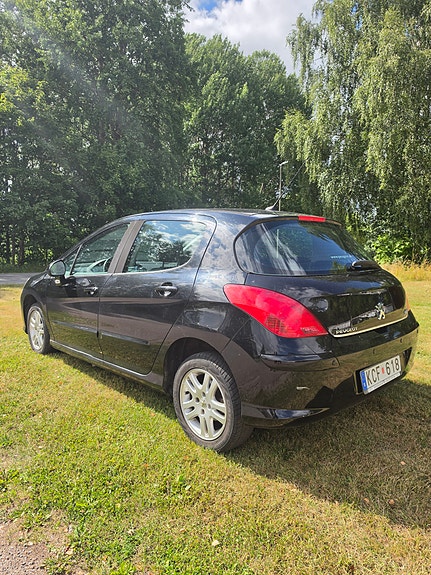 Peugeot 308 6 of 15