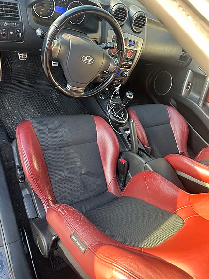 Hyundai Coupe 5 of 5