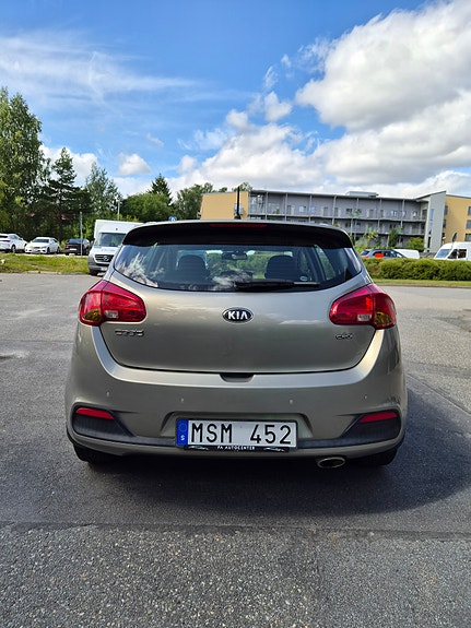 Kia Ceed 7 of 18