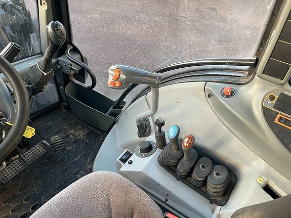 Valtra N 103 11 of 11