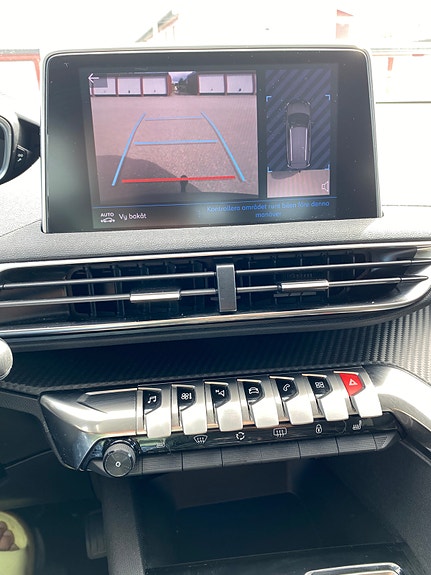 Peugeot 5008 10 of 11