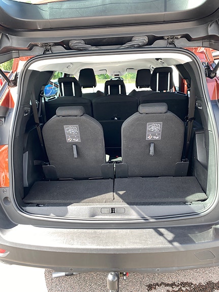 Peugeot 5008 5 of 11