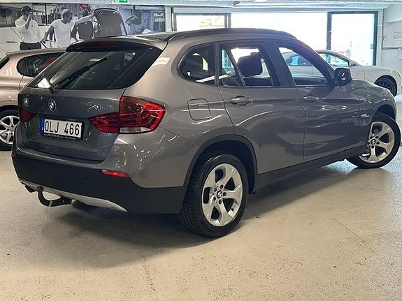 BMW X1 3 of 13