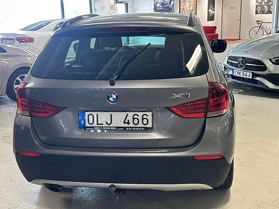 BMW X1 6 of 13