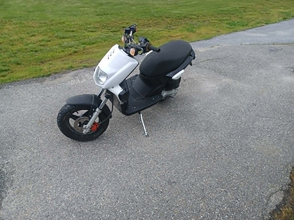 Yamaha EW50 / SLIDER 2 of 5