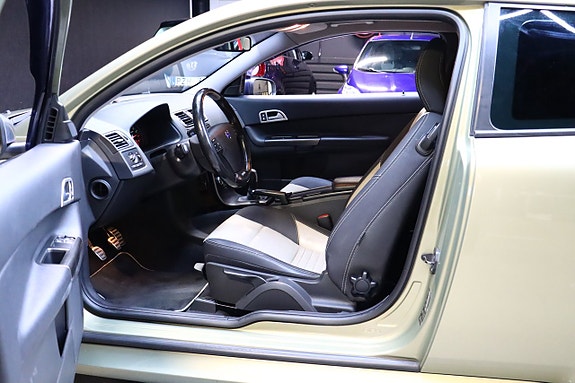 Volvo C30 7 of 25