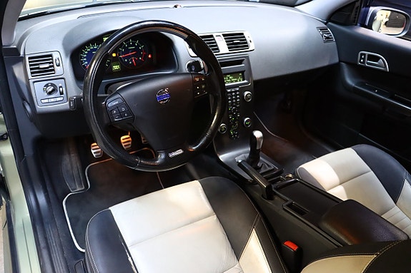 Volvo C30 8 of 25