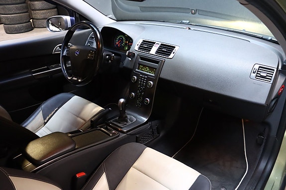 Volvo C30 12 of 25