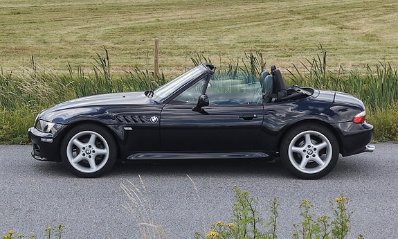 BMW Z3 2 of 5
