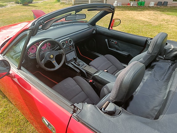 Mazda MX-5 5 of 5