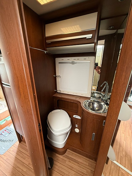 Elnagh Prince 530 L 6 of 9