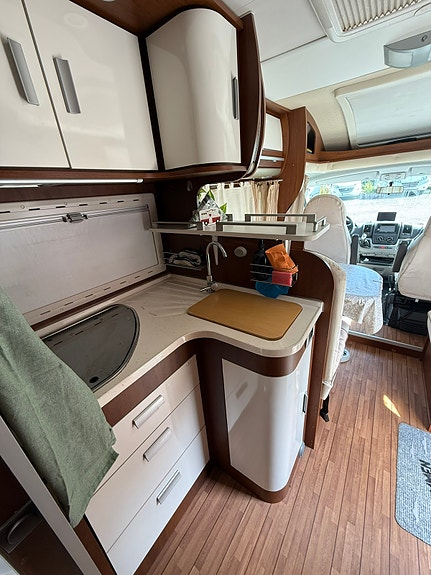 Elnagh Prince 530 L 7 of 9