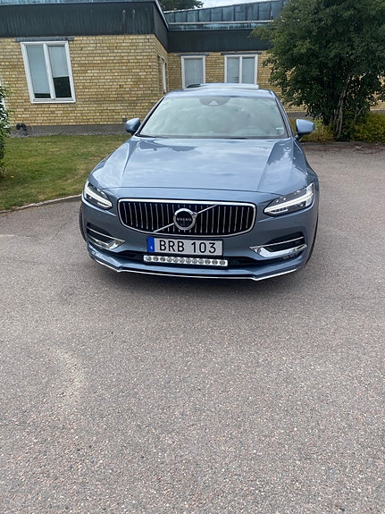 Volvo S90 4 of 5