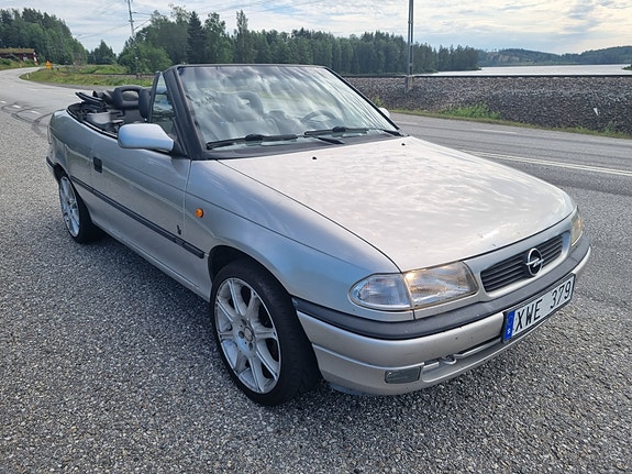 Opel Astra 3 of 5