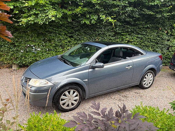Renault Megane II 7 of 8