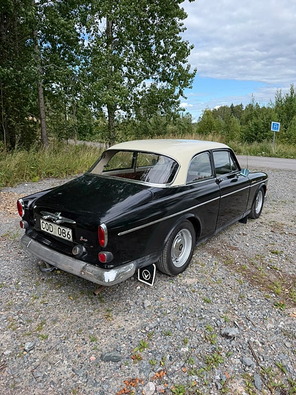 Volvo Amazon 2 of 5
