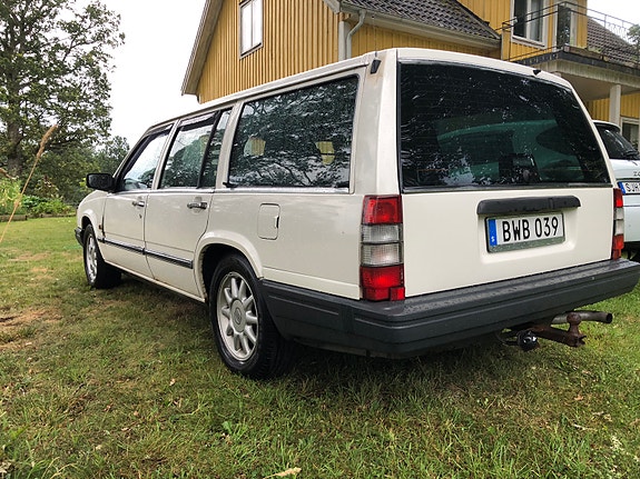 Volvo 740 4 of 5