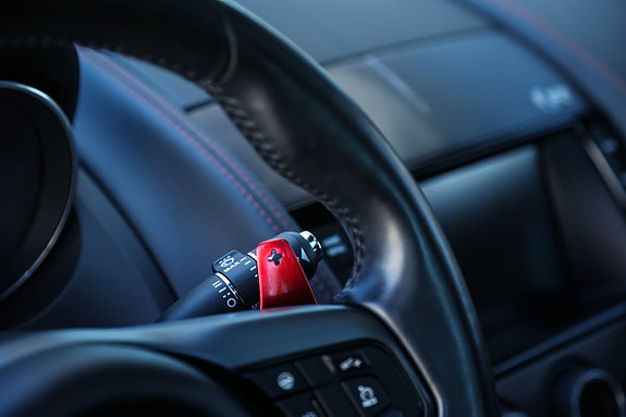 Jaguar F-TYPE 17 of 25