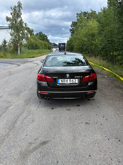 BMW 530d 2 of 8