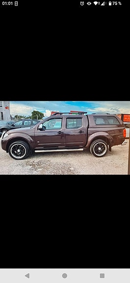 Nissan Navara 12 of 12