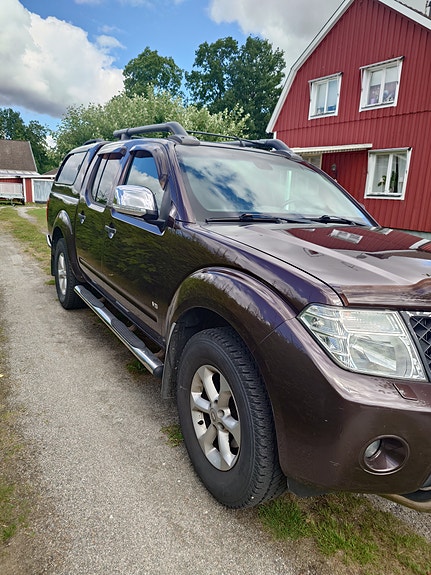 Nissan Navara 4 of 12
