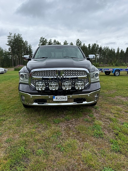 RAM 1500 2 of 5