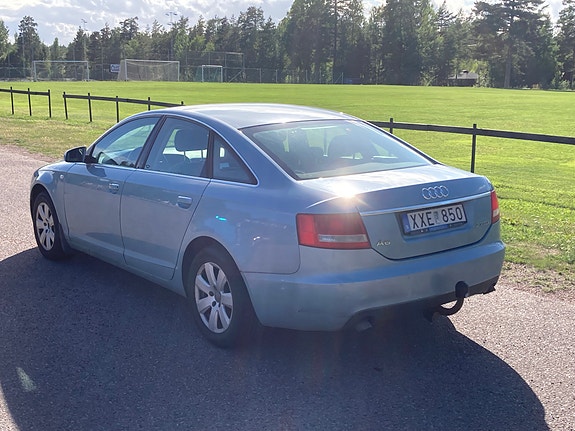 Audi A6 4 of 4