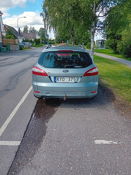 Ford Mondeo 4 of 5