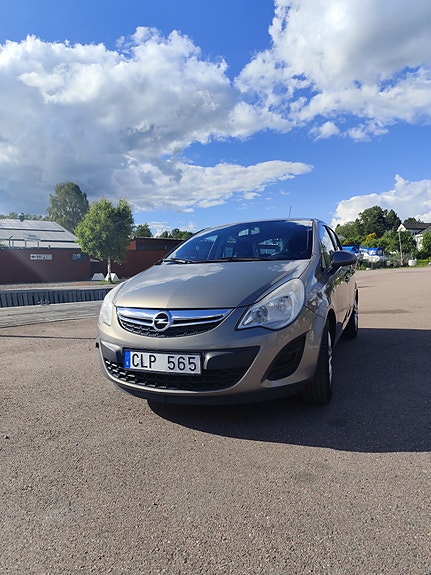 Opel Corsa 4 of 5