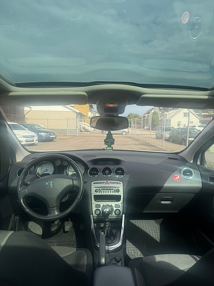 Peugeot 308 6 of 6