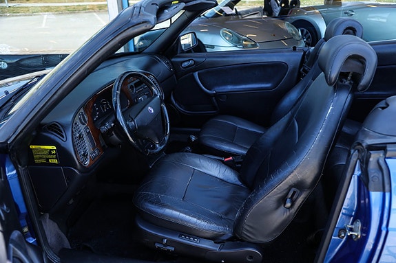 Saab 900 13 of 15