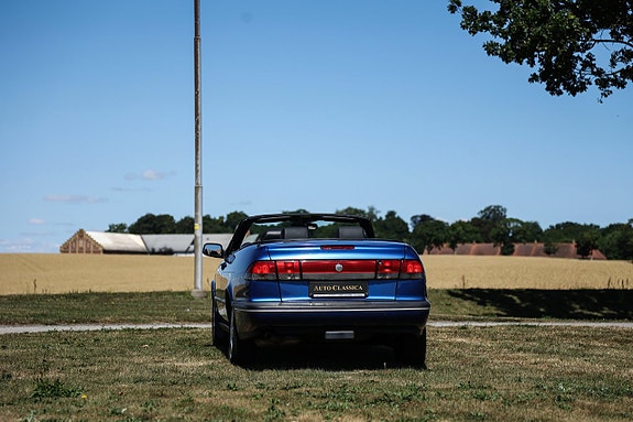 Saab 900 8 of 15