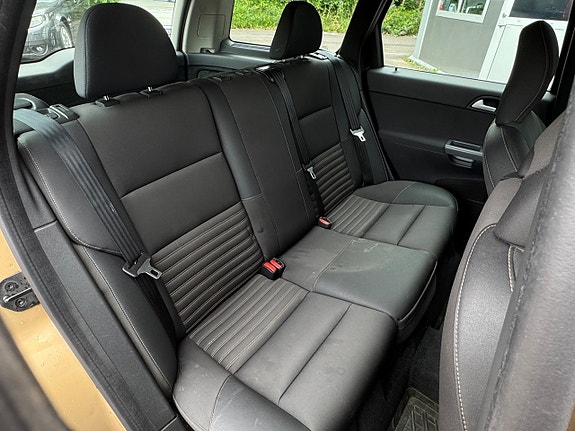 Volvo V50 13 of 13