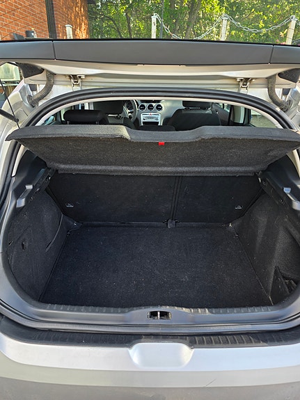 Peugeot 308 7 of 10
