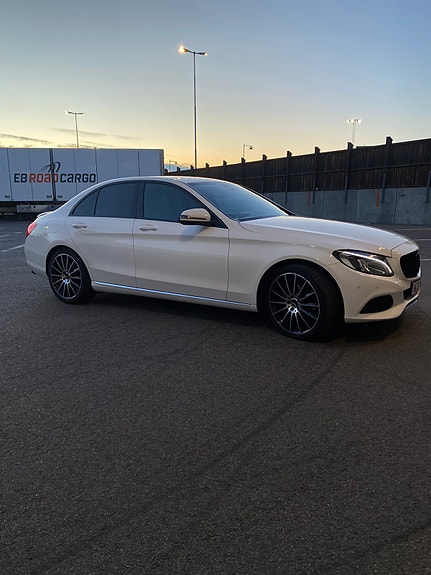Mercedes-Benz C220 d 6 of 21